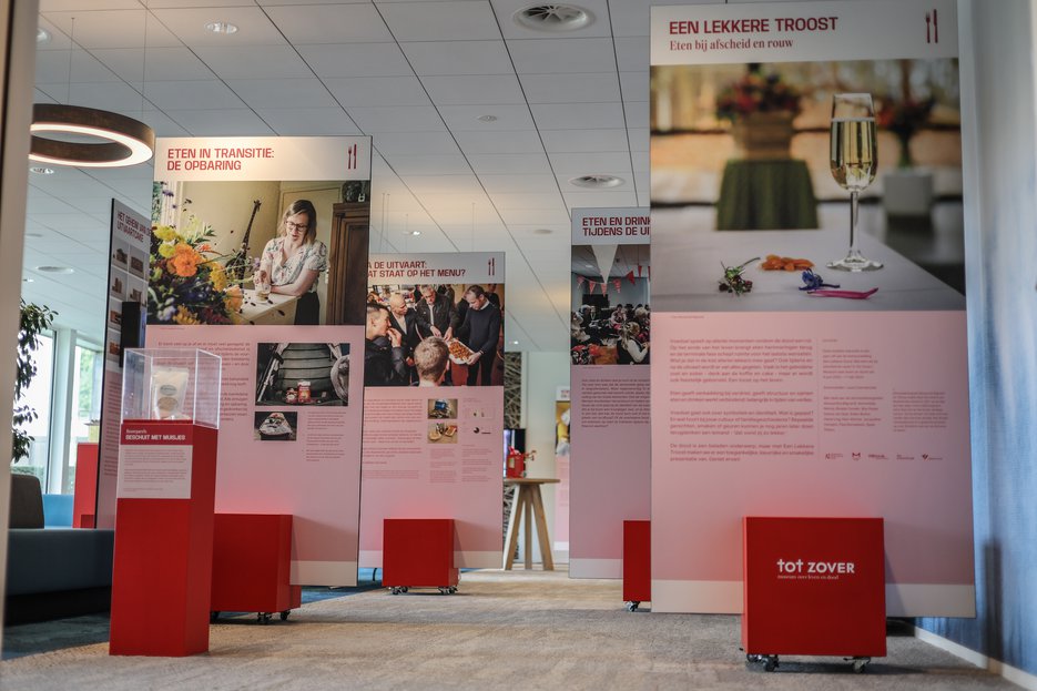 De tentoonstelling in crematorium Enschede. Foto: Museum Tot Zover